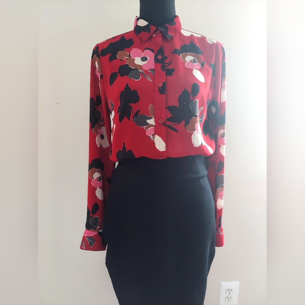 Banana republic floral button up blouse